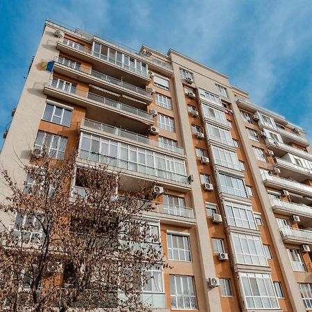 Apartamento Penthouse View Aeroport Iasi Exterior foto